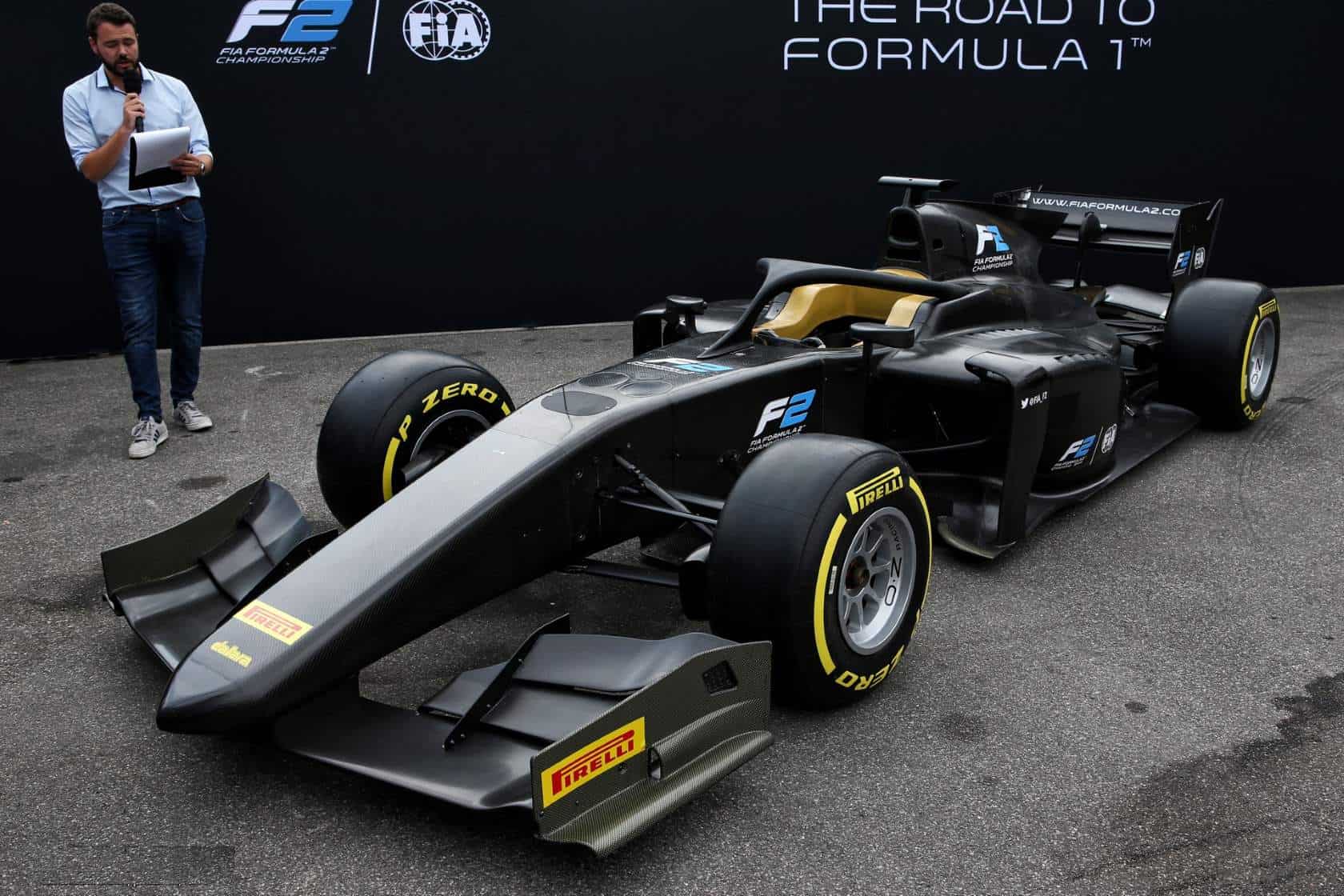 F2